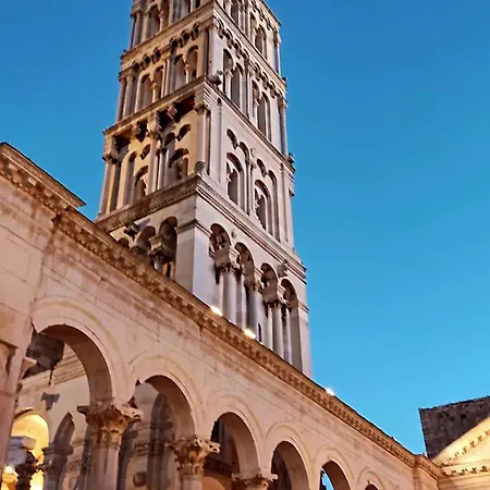 A&j Okruk Trogir